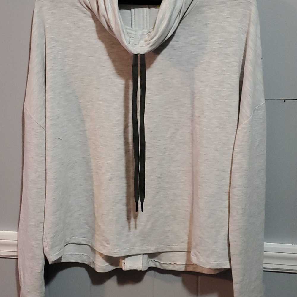Women cute work out top/ Tek Gear sz L